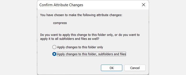 confirmation des modifications d'attributs pour un dossier après avoir activé la compression de fichiers dans Windows 11