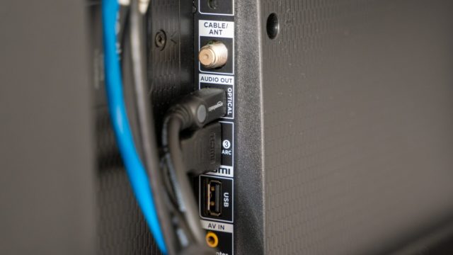 Câble audio optique numérique vs HDMI ARC : quel câble audio devriez-vous acheter ?