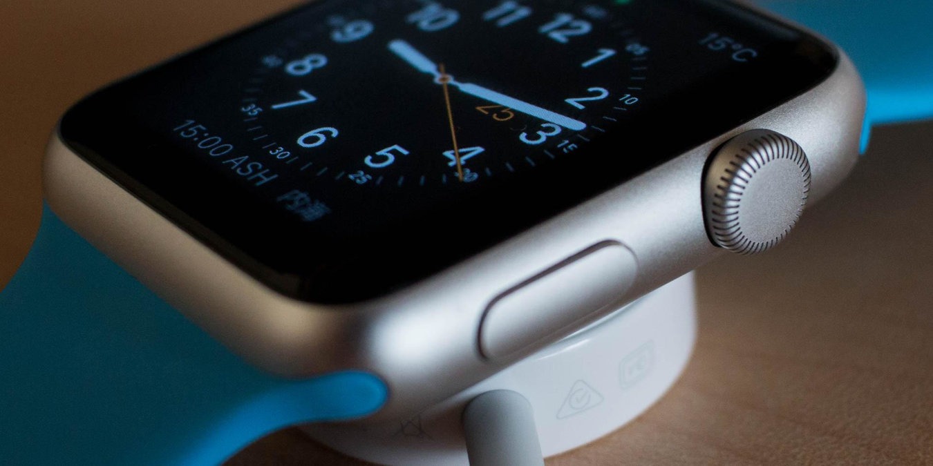 Les 9 supports de charge pour votre Apple Watch (2022)