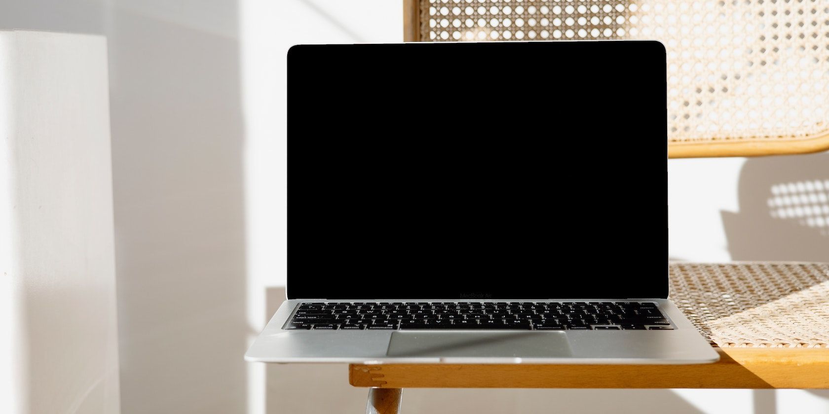 Comment éteindre l'écran de votre MacBook : 3 méthodes