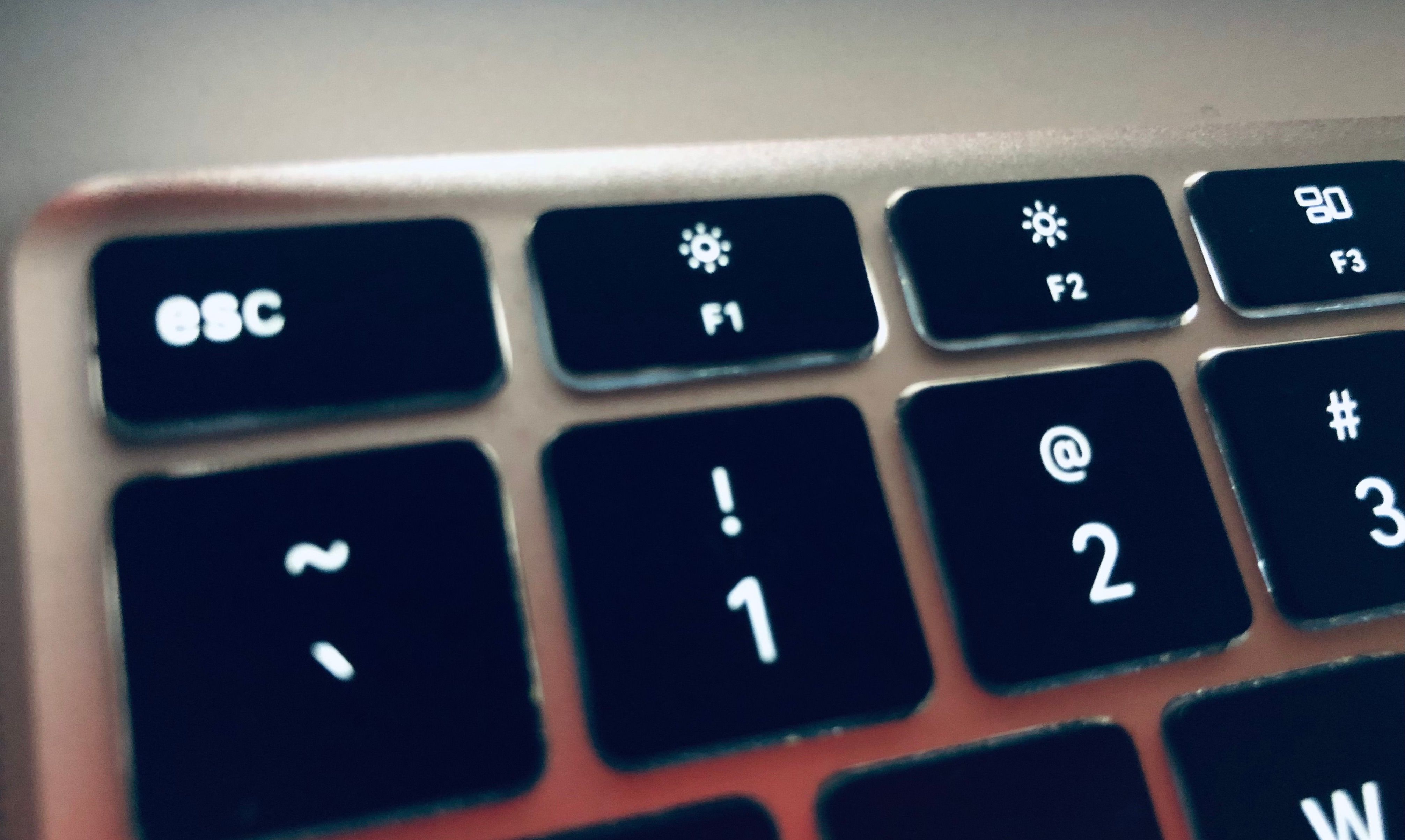 Boutons de luminosité sur MacBook Air