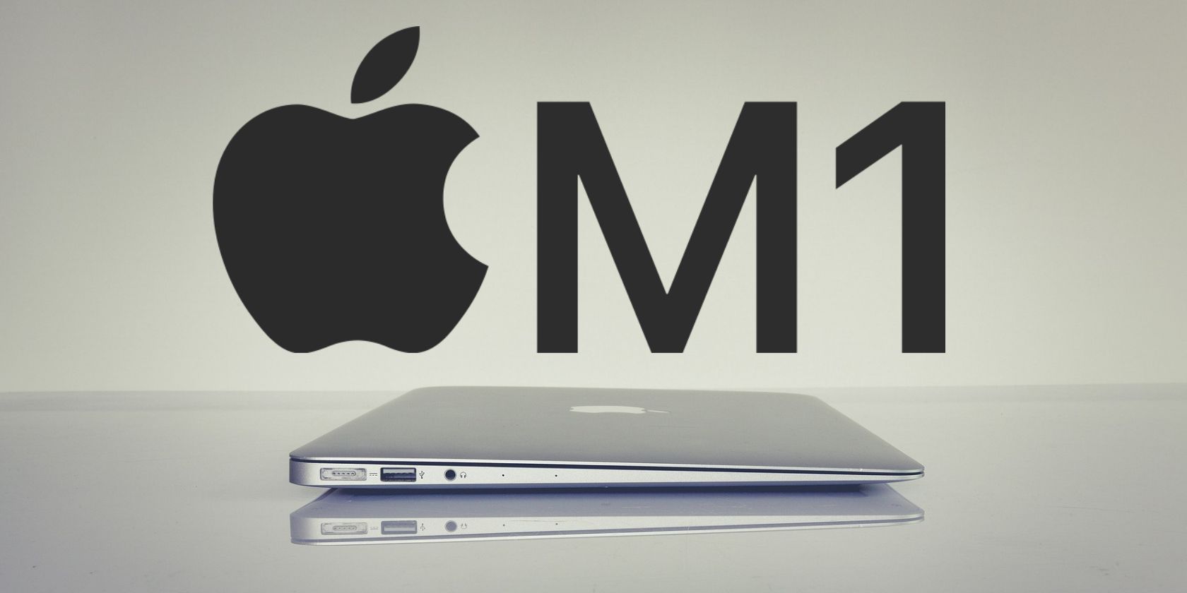 ordinateur portable apple sous le logo de la puce m1